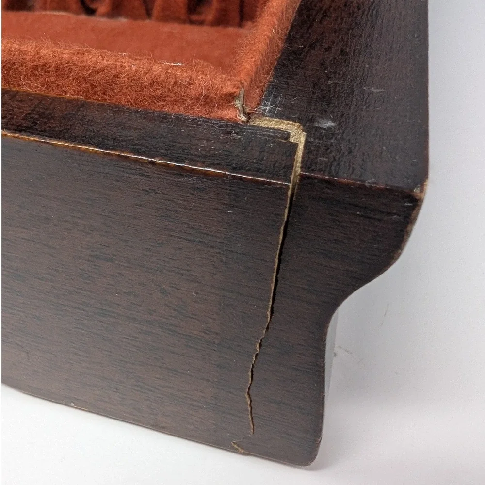 Tudor Plate Oneida Dark Wood Silverware Box Tarnish Resistant 19.5x11.25x4 Chest